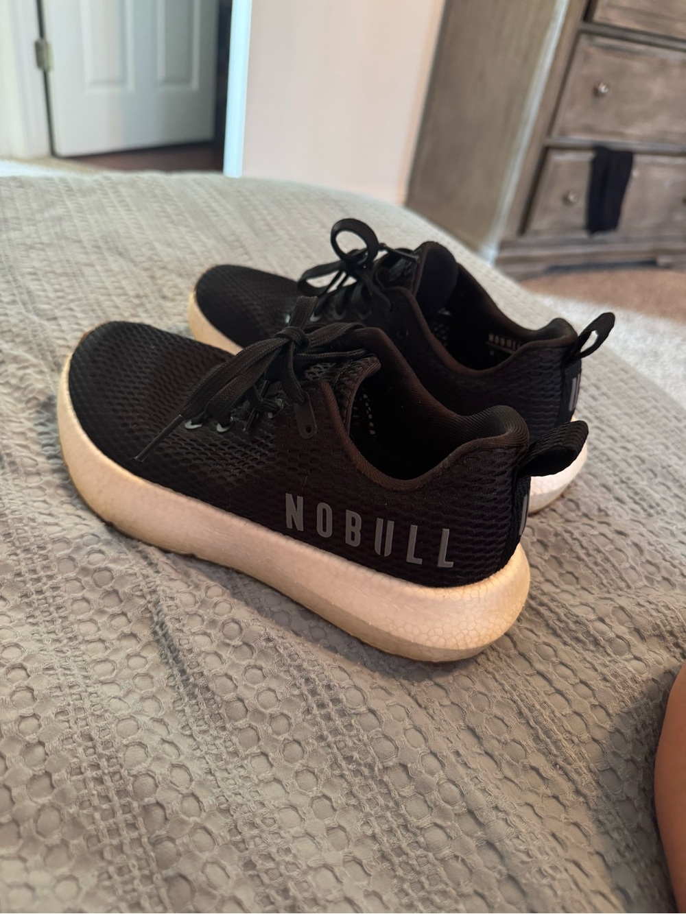 NOBULL Sneakers size 8